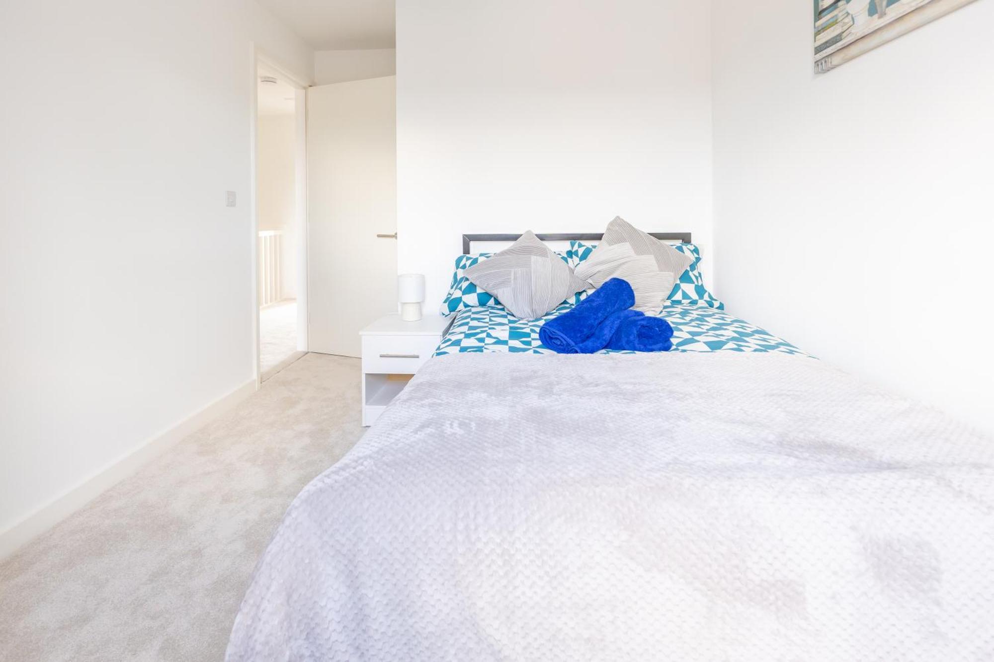 Stunning Modern 3 Bedroom Townhouse - Perfect Getaway Manchester Dış mekan fotoğraf