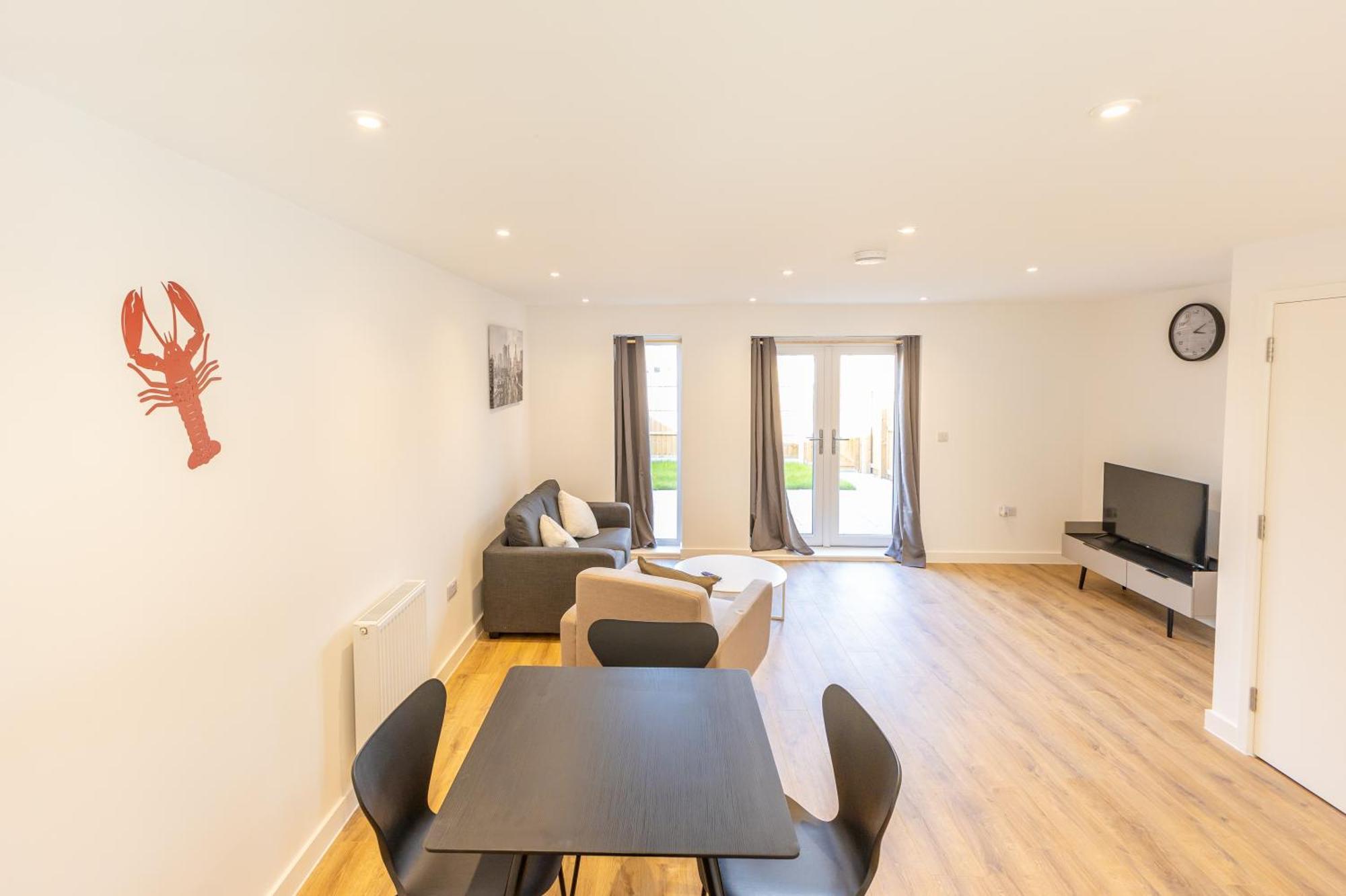 Stunning Modern 3 Bedroom Townhouse - Perfect Getaway Manchester Dış mekan fotoğraf